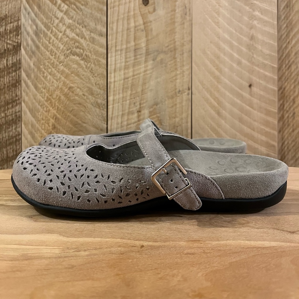 Vionic Slip On Arch Support Adjustable Buckle Shoes W8
